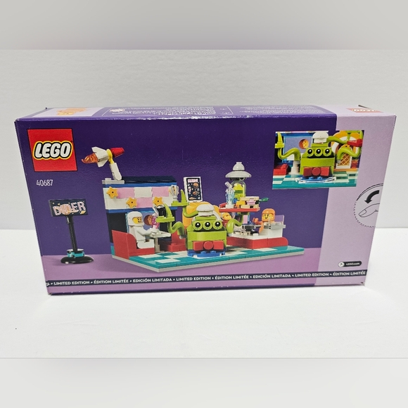 Lego 40687 Alien Space Diner - Picture 2 of 4